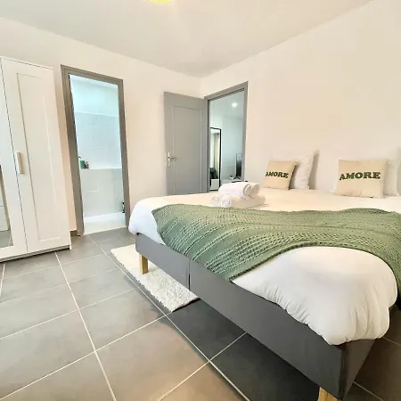 L'escale Express-2min Centre, 6min Aeroport Beauvais